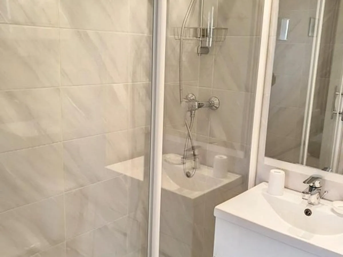 Charmant T2 A Bormes-Les-Mimosas, Proche Plage Et Commerces, Parking Inclus, Animaux Acceptes - Fr-1-610-82 博尔马斯·莱斯·米默萨斯