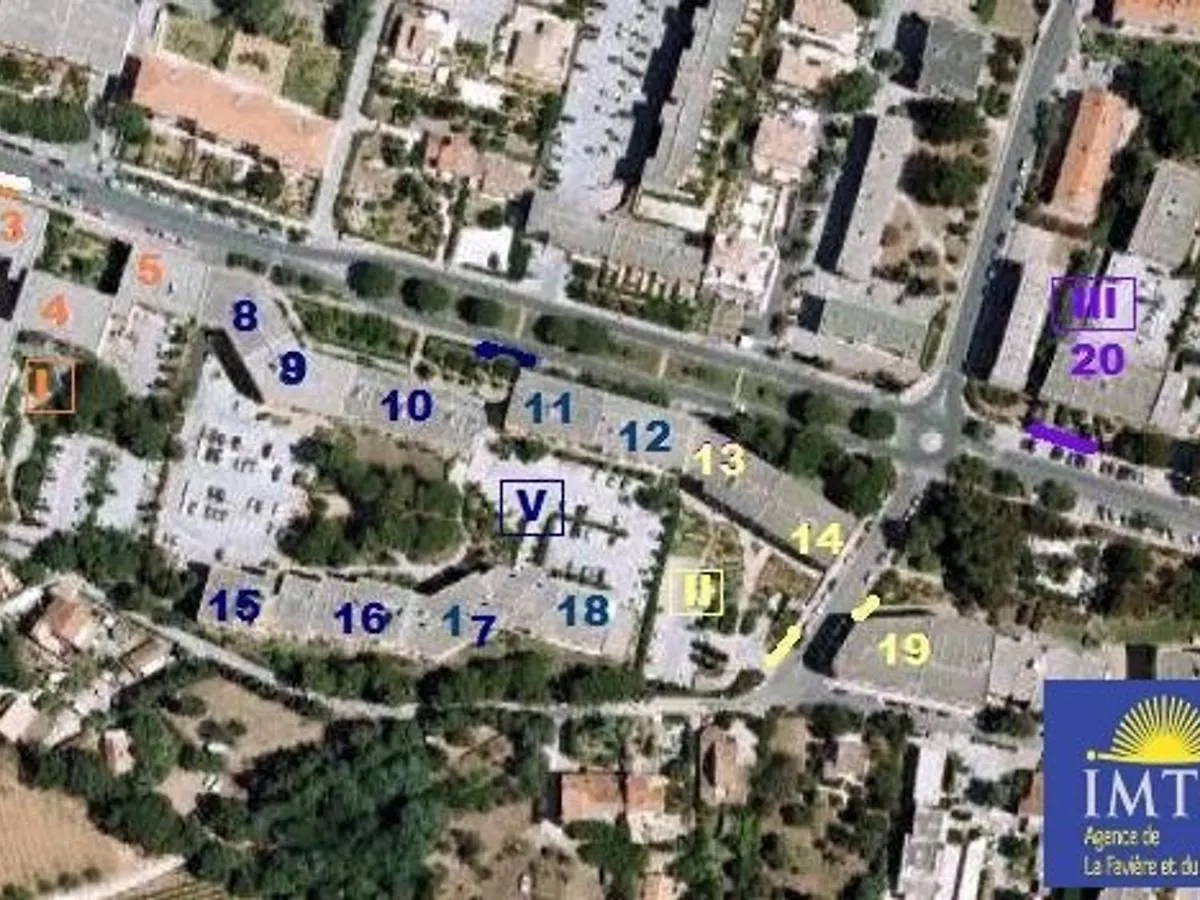 公寓 Charmant T2 A Bormes-Les-Mimosas, Proche Plage Et Commerces, Parking Inclus, Animaux Acceptes - Fr-1-610-82